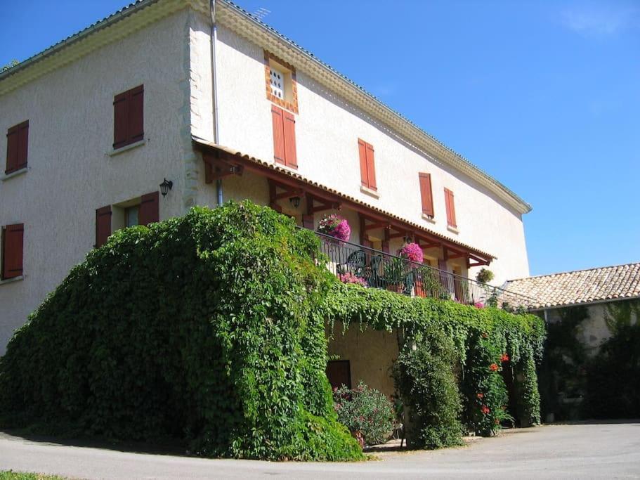 Appartement Cocooning A La Ferme Sisteron Esterno foto